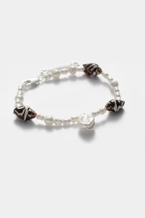 & OTHER STORIES Seashell Pearl Bracelet