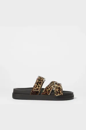 & OTHER STORIES Cross-Strap Leather Sandals