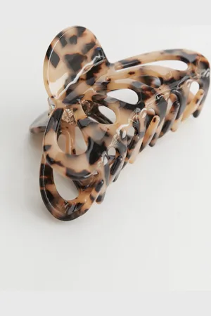 & OTHER STORIES Butterfly Claw Clip