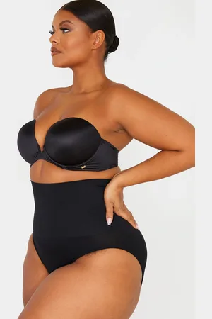 PRETTYLITTLETHING Plus Seamless High Waist Control Shapewear Brief