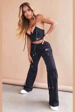 PRETTYLITTLETHING Shape Cargo Pocket Detail Wide Leg Joggers