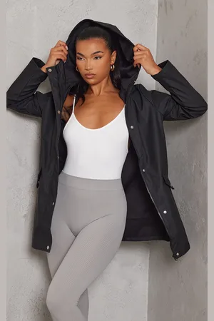 PRETTYLITTLETHING Pocket Front Waterproof Rain Mac