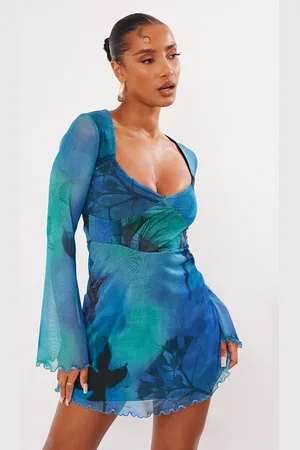 PRETTYLITTLETHING Blur Floral Print Mesh Underbust Detail Shift Dress
