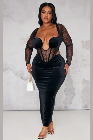 PRETTYLITTLETHING Plus Lace Detail Corset Velvet Midaxi Dress