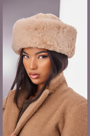 PRETTYLITTLETHING Beige Soft Faux Fur Beanie