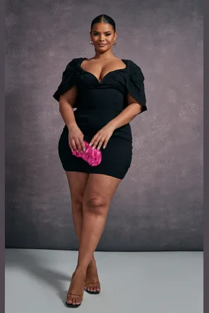 PRETTYLITTLETHING Plus Textured V Bar Bodycon Dress
