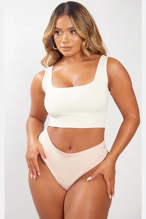 PRETTYLITTLETHING Shape Stone Sculpted Scoop Neck Crop Top