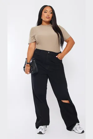 PRETTYLITTLETHING Plus Wash Open Knee Long Leg Straight Leg Jeans