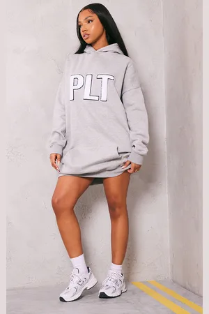 PRETTYLITTLETHING Borg Slogan Jumper Dress