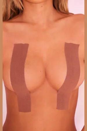 PRETTYLITTLETHING Boosted Mocha Boob Tape