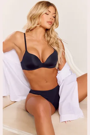 PRETTYLITTLETHING Wireless Molded Microfibre Cup Size Bra