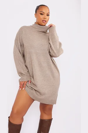 PRETTYLITTLETHING Plus Stone Knitted Slouchy Jumper Dress