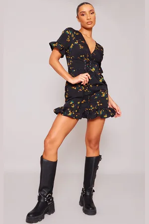 PRETTYLITTLETHING Corset Swing Dress