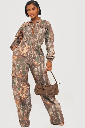 PRETTYLITTLETHING Shape Khaki Camo Printed Elasticated Waist Jumpsuit
