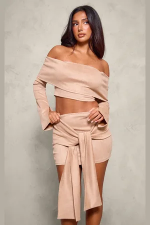 PRETTYLITTLETHING Petite Faux Suede Long Sleeve Off The Shoulder Crop Top