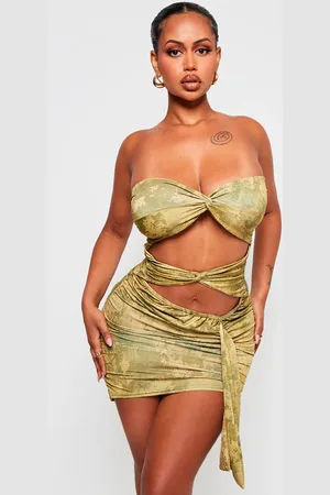 PRETTYLITTLETHING Shape Slinky Tie Dye Print Bandeau Twist Front Bodycon Dress