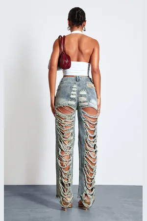 PRETTYLITTLETHING Extreme Distressed Back Baggy Jeans