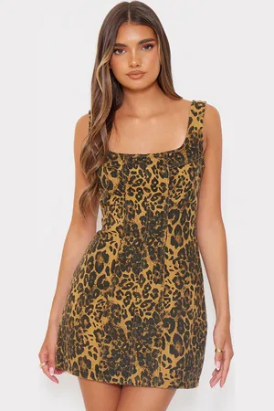 PRETTYLITTLETHING Leopard Print Seam Detail Mini Dress