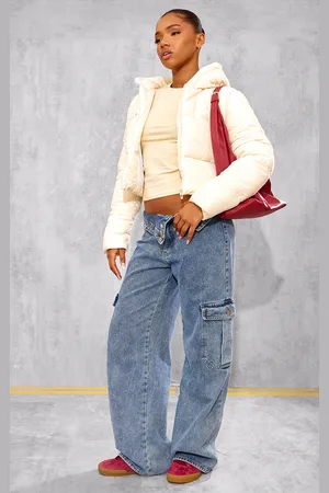 PRETTYLITTLETHING Cream Basic Hooded Zip Up Cropped Puffer Jacket