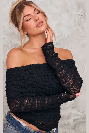 PRETTYLITTLETHING Textured Bardot Long Top