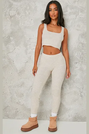 PRETTYLITTLETHING Petite Rib Knit Leggings
