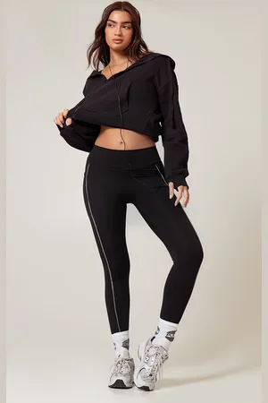 PRETTYLITTLETHING PLT RUN Sculpt Reflective Pocket Detail Legging