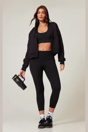 PRETTYLITTLETHING PLT RUN Sculpt Pocket Detail Cropped Leggings