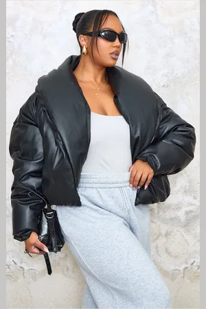 PRETTYLITTLETHING Plus Exaggerated Collar PU Cropped Puffer Coat