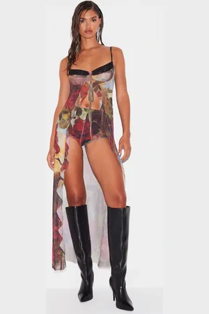 PRETTYLITTLETHING Floral Printed Mesh Hot Pants