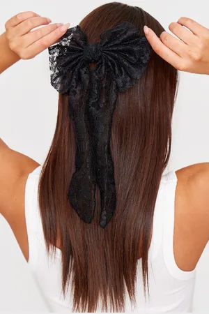 PRETTYLITTLETHING Lace Bow Hair Clip