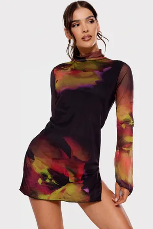 PRETTYLITTLETHING Abstract Print High Neck Flared Sleeve Shift Dress