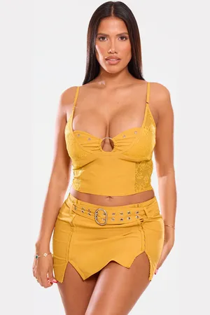 PRETTYLITTLETHING Shape Lace Insert Ring Detail Utility Corset Top