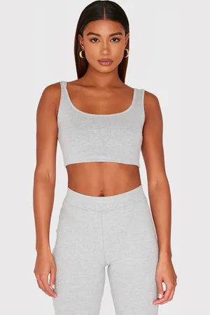 PRETTYLITTLETHING Scoop Neck Crop Top