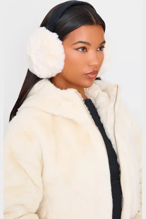 PRETTYLITTLETHING Cream Oversized Fluffy Ear Muffs