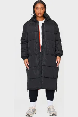 PRETTYLITTLETHING Plus Maxi Contrast Hooded Puffer Jacket