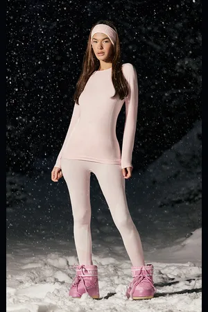 PRETTYLITTLETHING SKI Contrast Detailing Thermal Top And Legging Set