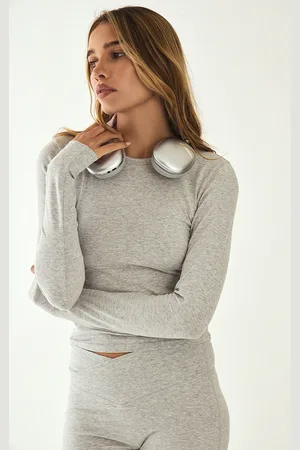 PRETTYLITTLETHING Sculpt Long Sleeve Gym Top