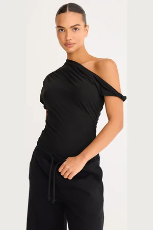 PRETTYLITTLETHING Soft Touch Twist Detail Bodysuit