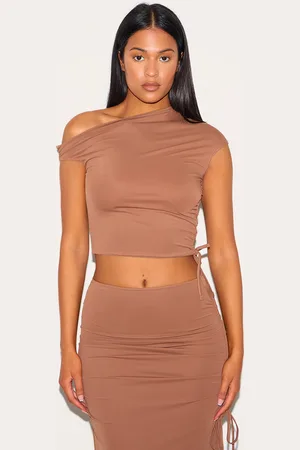 PRETTYLITTLETHING Tall Mocha Off Shoulder Ruched Crop Top