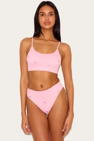 PRETTYLITTLETHING Heart Print Ribbed Scoop Neck Bralette