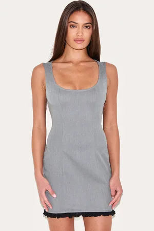 PRETTYLITTLETHING Scoop Neck Frill Hem Bodycon Dress