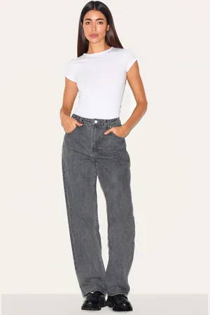 PRETTYLITTLETHING High Waist Boyfriend Jeans