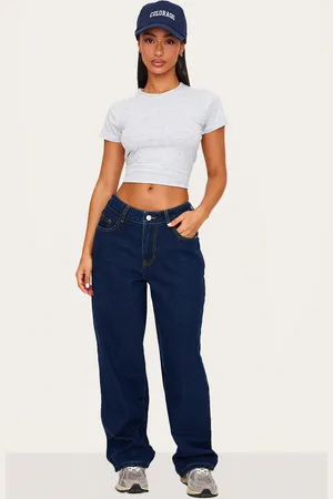 PRETTYLITTLETHING Petite Dipped Back Waistband Boyfriend Jeans