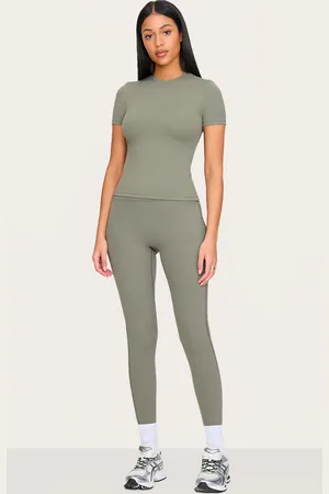 PRETTYLITTLETHING Tall Olive Contour Sculpt High Waisted Gym Leggings