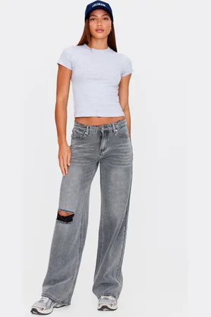 PRETTYLITTLETHING Tall Ripped Knee Frayed Hem Straight Leg Jeans