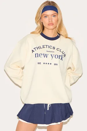 PRETTYLITTLETHING Cream Premium Contrast Neck Embroidered Sweatshirt