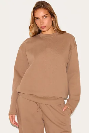 PRETTYLITTLETHING Taupe Premium Oversized Crew Neck Sweatshirt