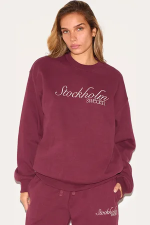 PRETTYLITTLETHING Burgundy Premium Stockholm Embroidered Sweatshirt