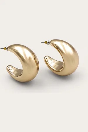 PRETTYLITTLETHING Gold Curved Hoop Earrings