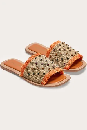 PRETTYLITTLETHING Wide Fit Round Toe Raffia Fringed Diamante Woven Flat Mule Sandals